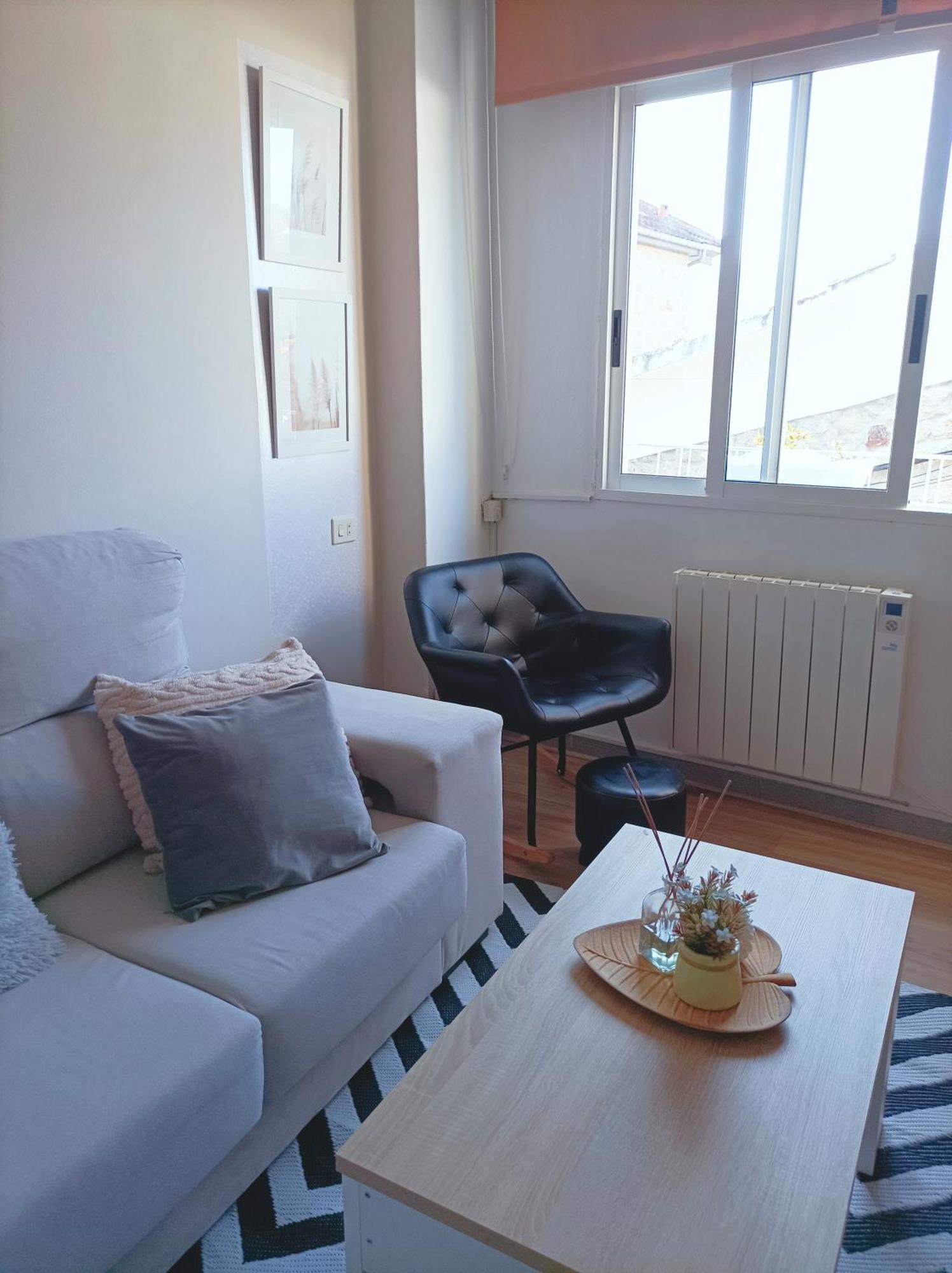 Apartamento Sobreira En Centro Allariz Con Wifi Kültér fotó